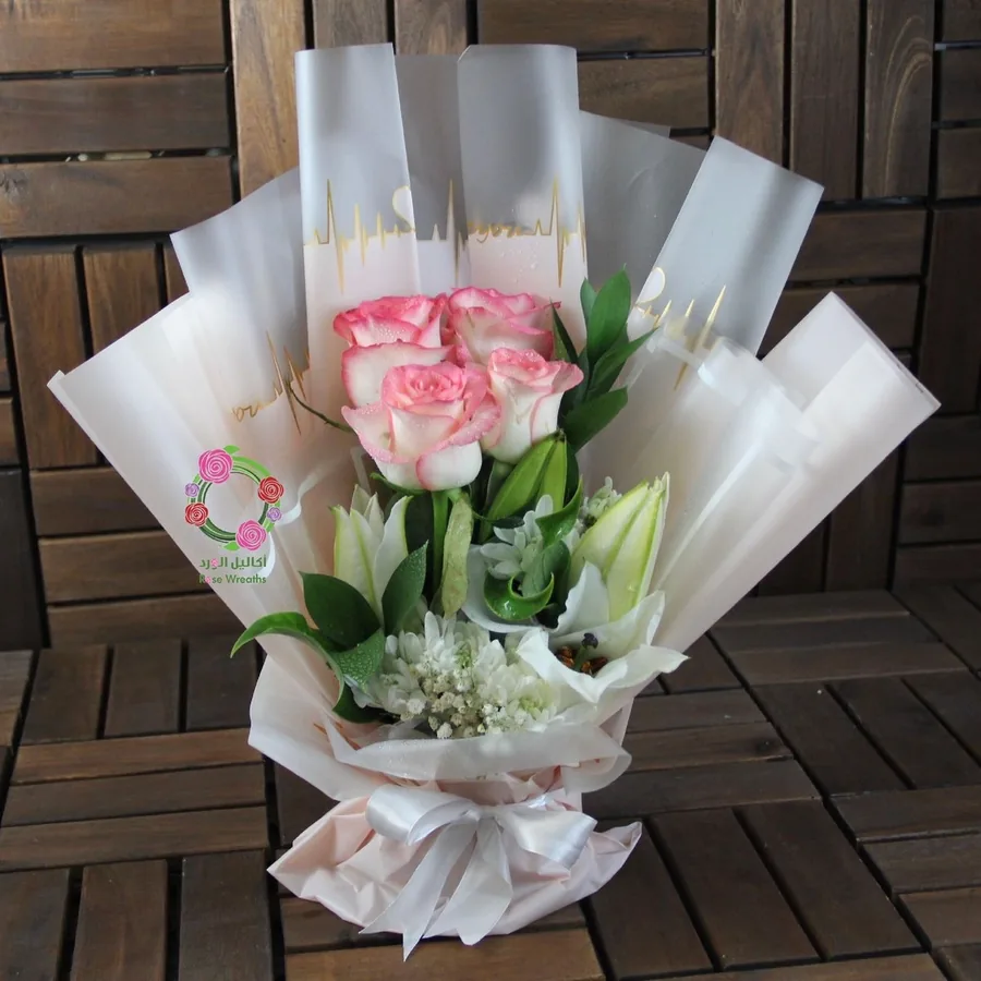 Pink roses and lilies bouquet